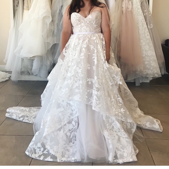 Hayley Paige LuLu ballgown , Size 16 - Picture 1 of 5